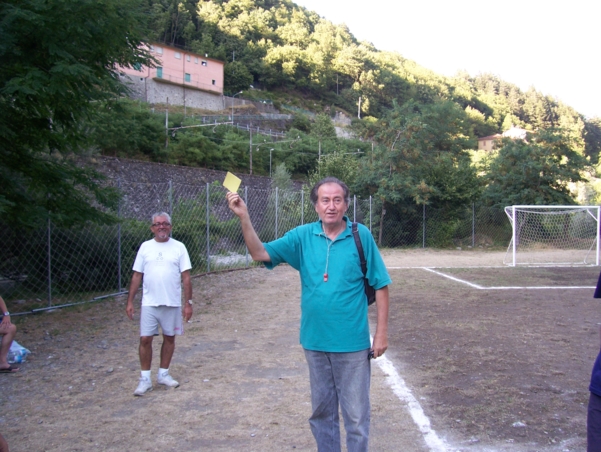  Image name: Calcio06.jpg 
 width: 601 pixel 
 height: 452 pixel 
 Size: 255981 bytes 
 Click to enlarge 